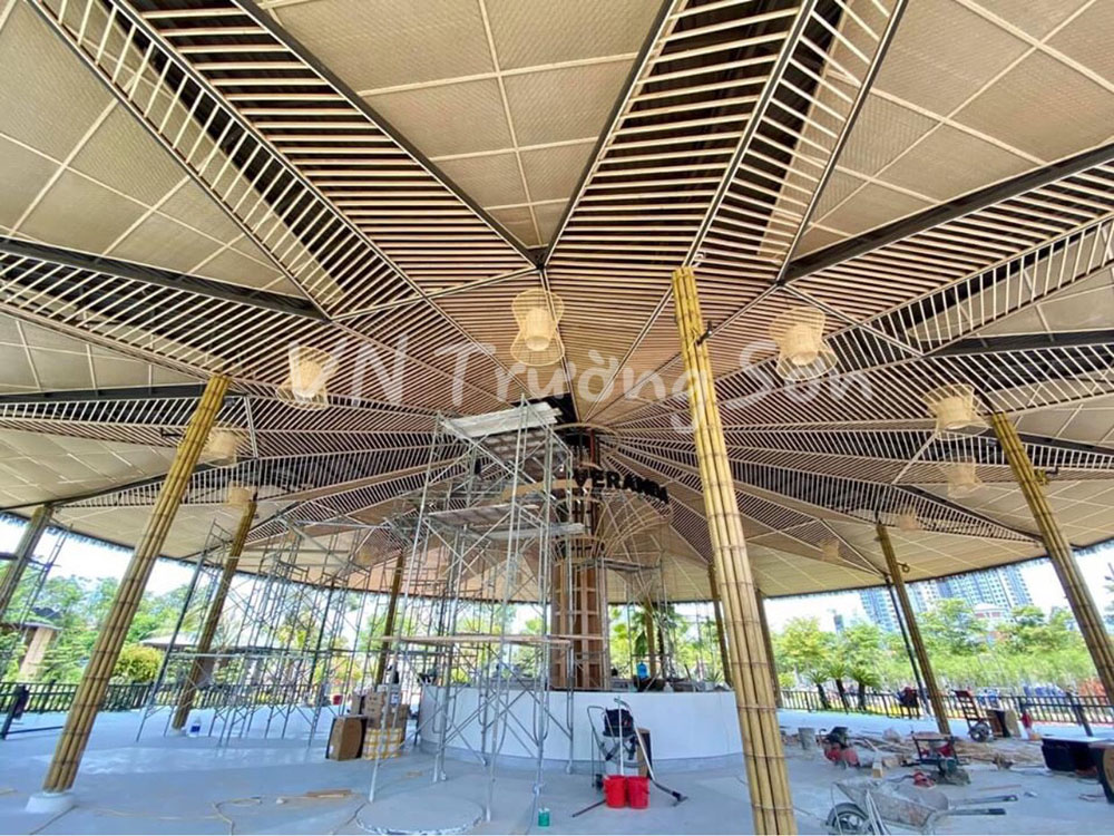 Dự Án Thi Công Mái Lá Nhân Tạo DRAFT BEER Phú quốc